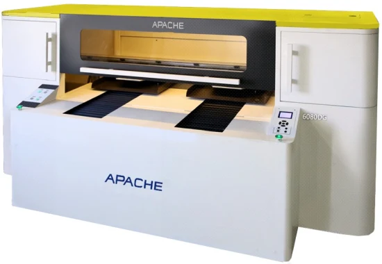 Revolucione suas operações de impressão com a solução Due Table Direct to Garment Printer & Table da Apache